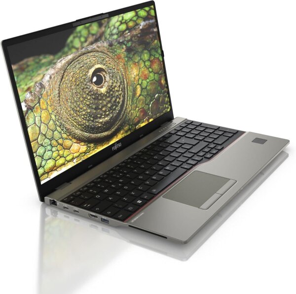 Fujitsu Lifebook U7511 Notebook Laptop 15,6" Full HD Intel Core i5-1135G7 16GB RAM 512GB NVMe Windows 11 Pro